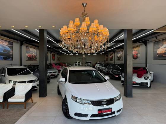 KIA CERATO 1.6 EX3 SEDAN 16V GASOLINA 4P MANUAL